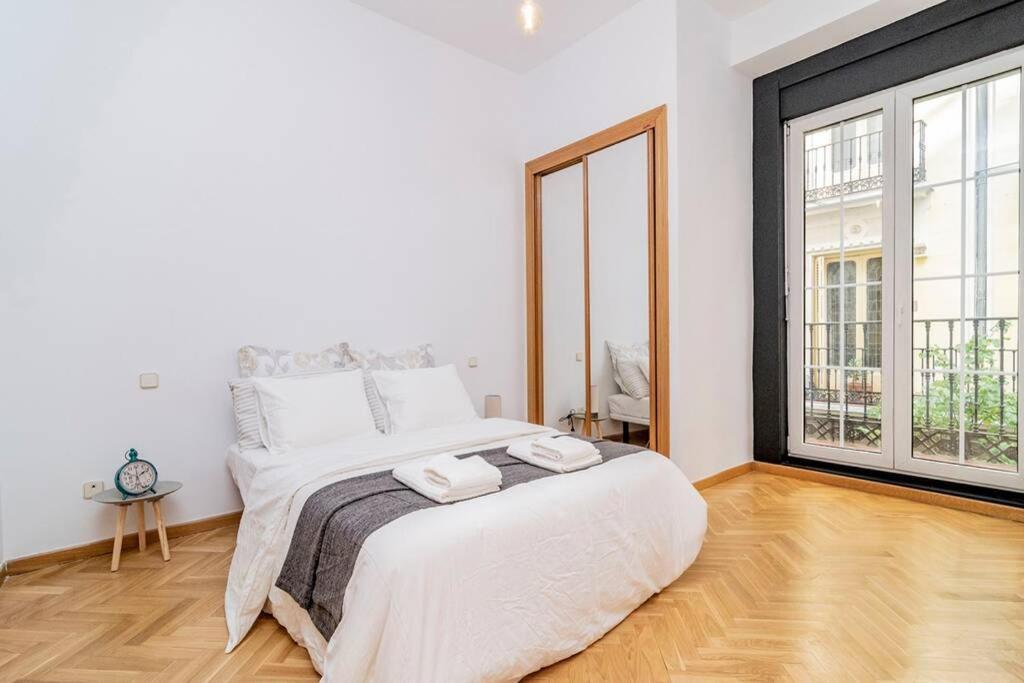 Bello Apartamento En Centro De Madrid, C/Infantas 1-3 By Batuecas Εξωτερικό φωτογραφία